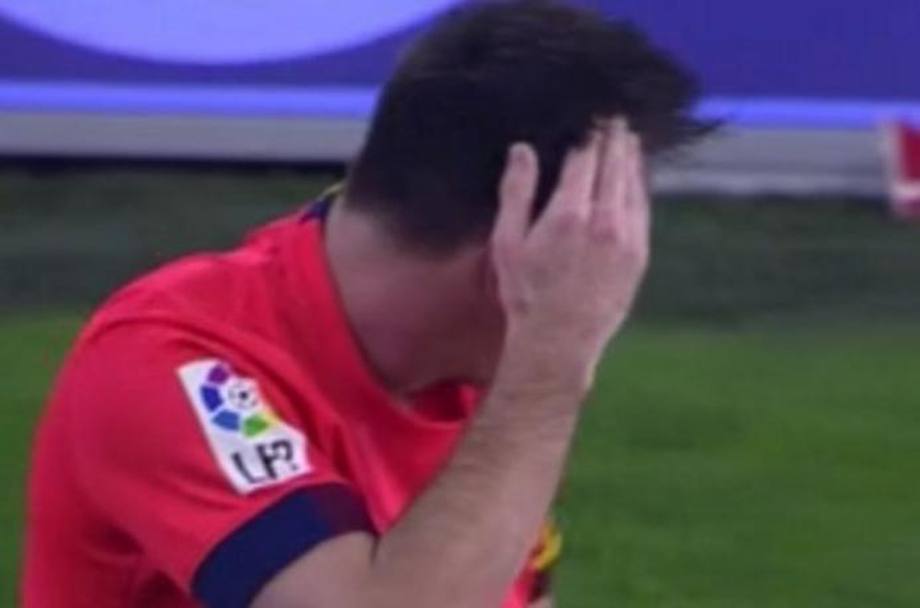 Il Barcellona passa a Valencia all&#39;ultimo minuto di recupero col gol di Busquets. Festa grande blaugrana e ne fa le spese Leo Messi